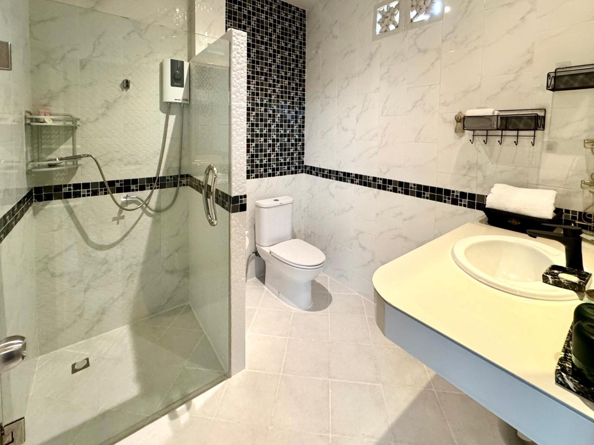 Klong Muang Beach Apartment Eksteriør billede